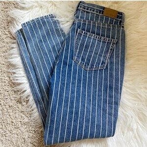 American Eagle Pinstriped Mom Jeans • Size 2